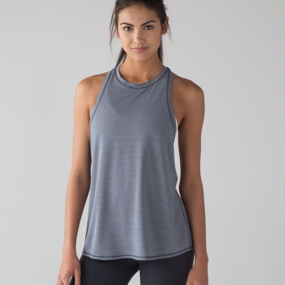 Lululemon hot like Agni singlet sz 6